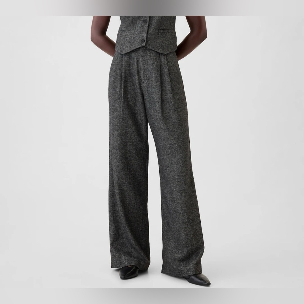 365 High Rise Brushed Twill Pleated Trousers